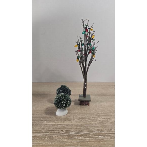 Dept. 56 Christmas In The City Christmas Treasures Anywhere Lighting #56.59240 - Picture 7 of 8